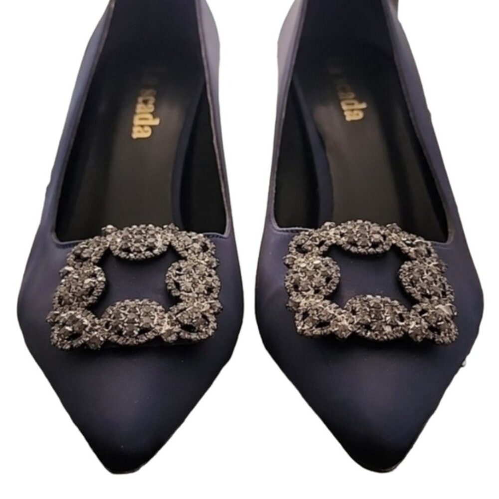 LA SCADA Navy Satin Pumps 37 7 Heels Jeweled Brooch Pointy Toe Euro Luxe - Picture 14 of 16